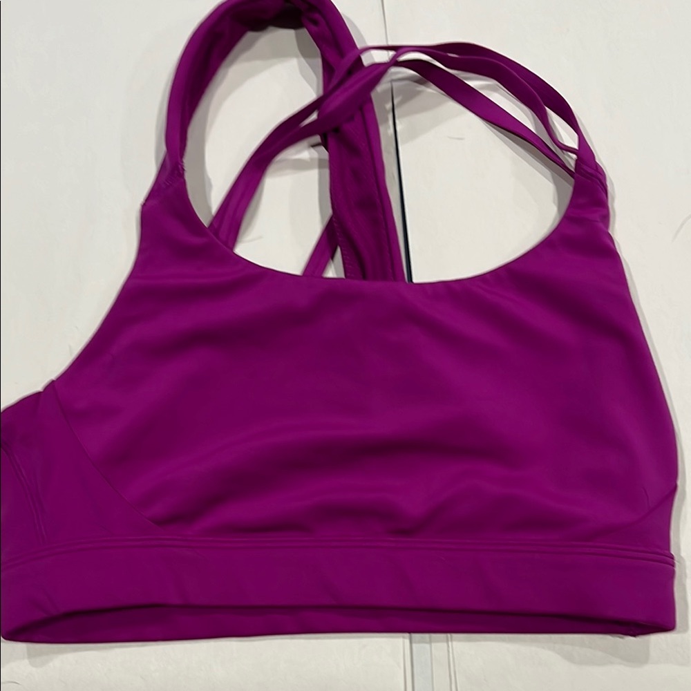 Athleta Women's Magenta Sports Bra
Size S